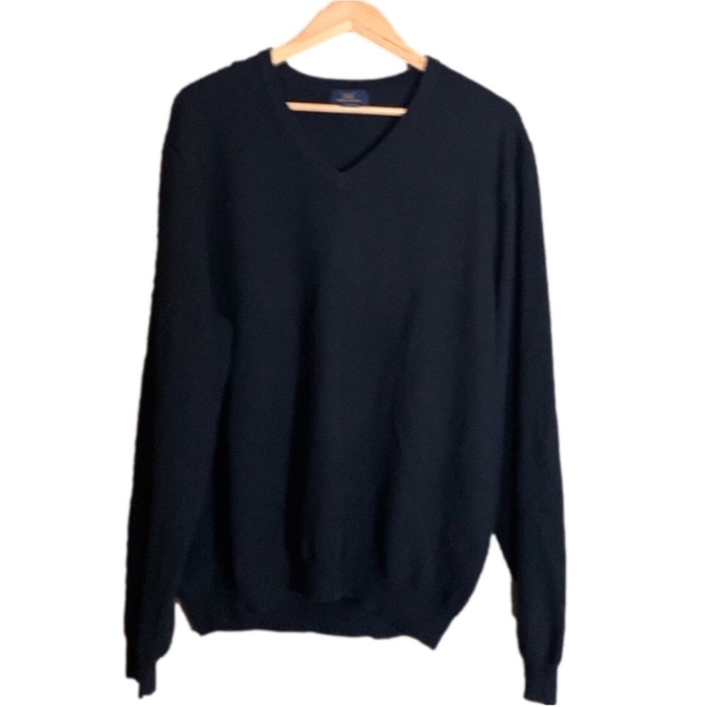 Brooks Brothers 346 black v-neck Merino wool blend sweater Size XL